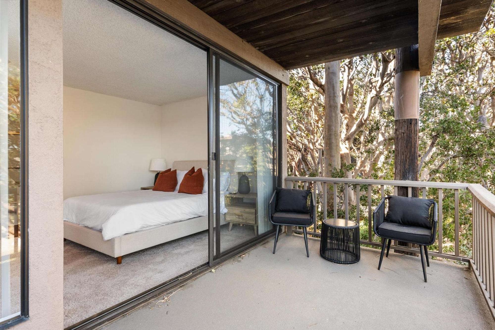 Onyx Oasis - Bold Marina 2br Gem Indoor Fireplace Water View Los Ángeles